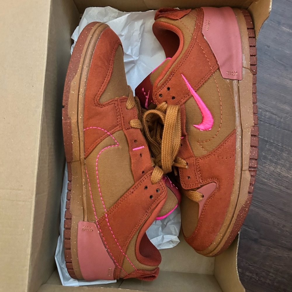 Nike Women’s Dunk Low Disrupt 2 Desert Bronze